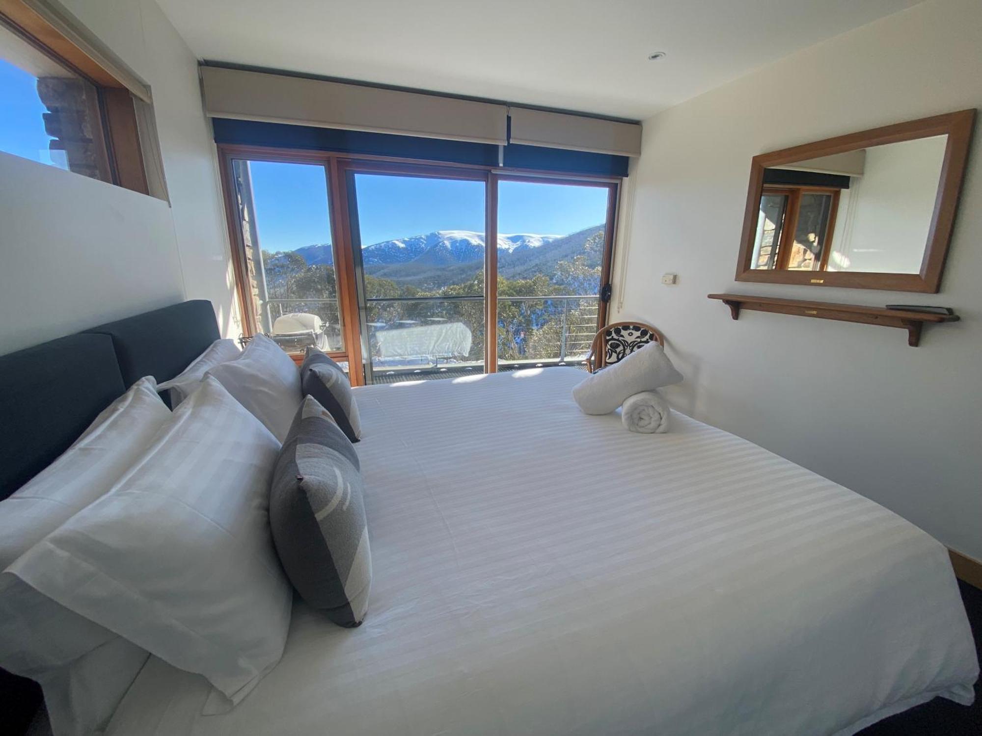 Alpine Woodsmoke Apartments Falls Creek Dış mekan fotoğraf