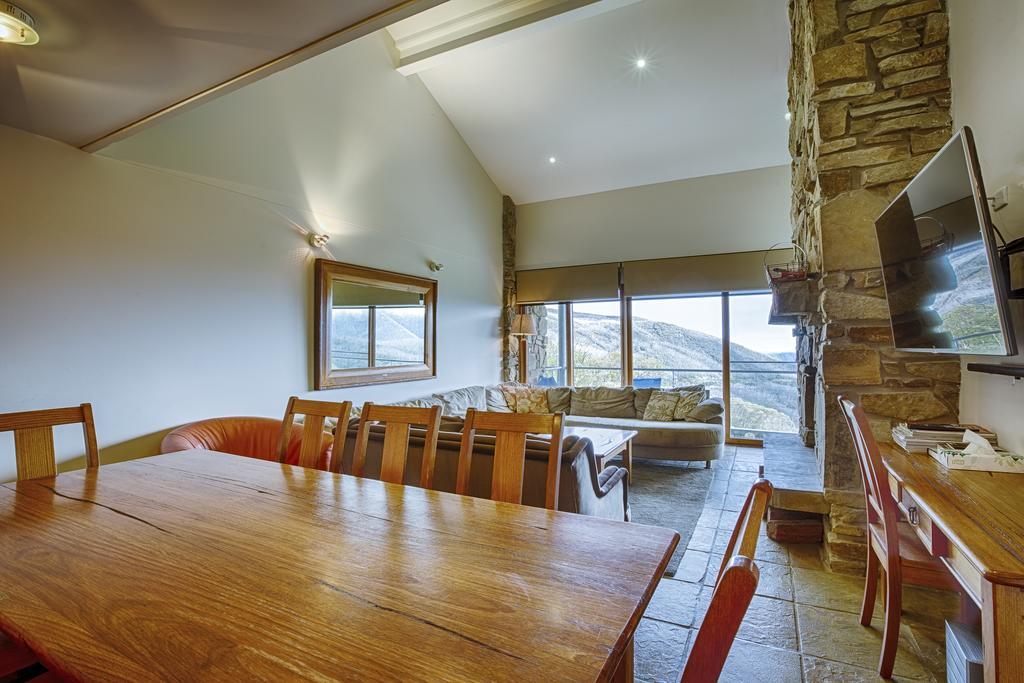 Alpine Woodsmoke Apartments Falls Creek Dış mekan fotoğraf